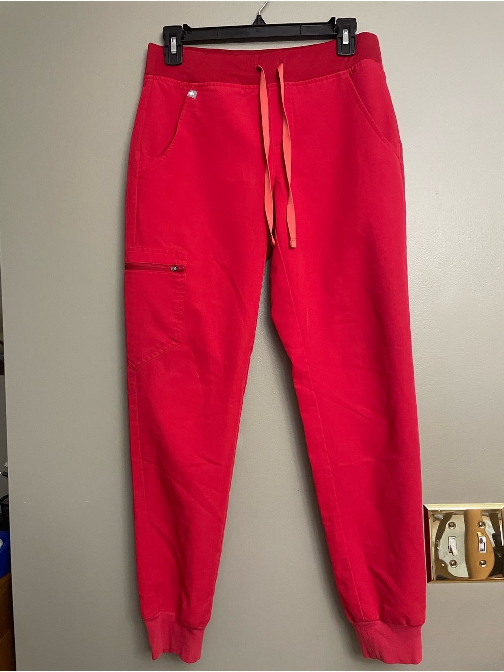 Figs Women's Limited Edition Color Pop Red Ankle-Length Drawstring Joggers